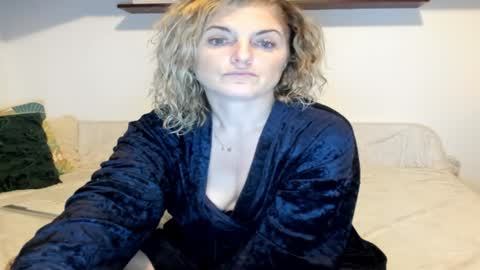 elena online show from 01-12-25, 05:45