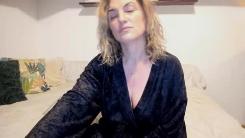 elena online show from 03-07-25, 02:36
