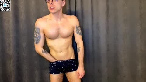 Alex online show from 04-26-26, 07:44