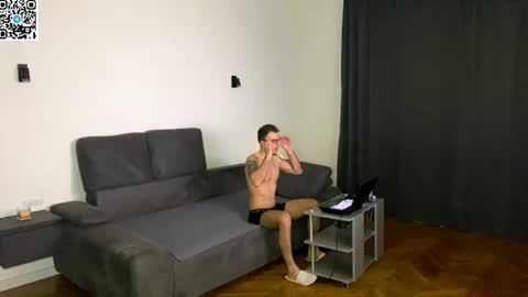 Snapshot of jaguar_777 chatting on 06-29-26, 01:22 Alex online show from 06-29-26, 01:22