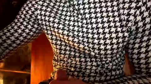 Snapshot of jahbless22 chatting on 03-22-26, 10:57 Don London online show from 03-22-26, 10:57