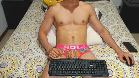 jahshot4 online show from 12-01-25, 03:11