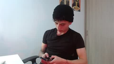 Snapshot of jaico_santos1 chatting on 06-14-26, 10:23 Jaico online show from 06-14-26, 10:23