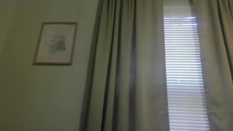 Snapshot of jaiison chatting on 10-18-25, 05:25 jaiison online show from 10-18-25, 05:25