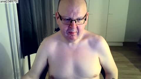 Jake2309 online show from 05-01-26, 06:56