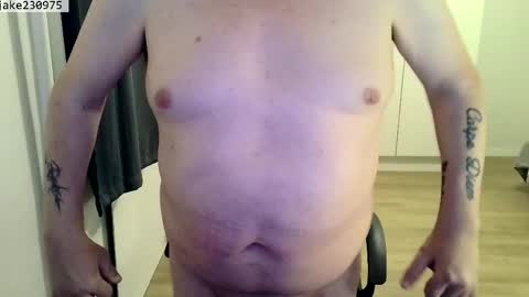 Jake2309 online show from 05-07-26, 07:41