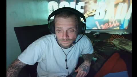 Snapshot of jake265897 chatting on 02-22-26, 06:46 showingitoff online show from 02-22-26, 06:46