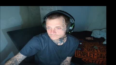 Snapshot of jake265897 chatting on 03-09-26, 02:15 showingitoff online show from 03-09-26, 02:15