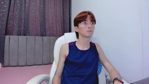 Snapshot of jake_evanss_ chatting on 02-10-25, 03:42 JAKE online show from 02-10-25, 03:42