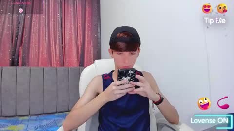 Snapshot of jake_evanss_ chatting on 02-12-25, 02:43 JAKE online show from 02-12-25, 02:43