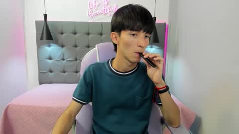 Snapshot of jake_evanss_ chatting on 09-29-25, 08:24 JAKE online show from 09-29-25, 08:24