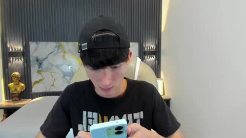 Snapshot of jake_evanss_ chatting on 10-09-25, 08:18 JAKE online show from 10-09-25, 08:18