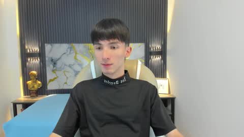 Snapshot of jake_evanss_ chatting on 10-29-25, 07:59 JAKE online show from 10-29-25, 07:59