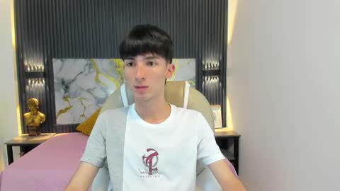 Snapshot of jake_evanss_ chatting on 11-03-25, 07:48 JAKE online show from 11-03-25, 07:48