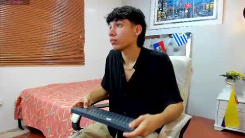 Snapshot of jake_falcon chatting on 07-12-26, 11:23 jake_falcon online show from 07-12-26, 11:23