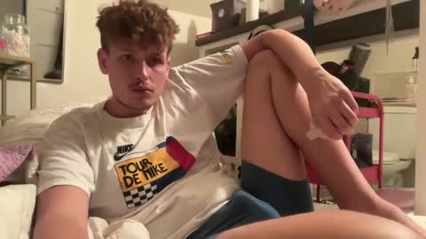 Snapshot of jake_jackson1 chatting on 10-14-25, 05:41 jake_jackson1 online show from 10-14-25, 05:41
