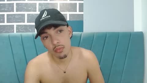 Snapshot of jake_laraxxx chatting on 09-16-25, 07:04 jake_laraxxx online show from 09-16-25, 07:04