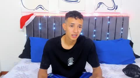 Hi guys im new 3 online show from 12-28-24, 05:57