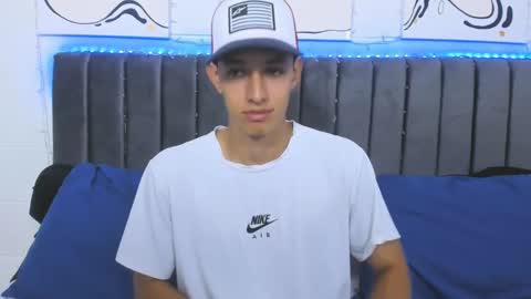 Hi guys im new 3 online show from 02-07-25, 10:09