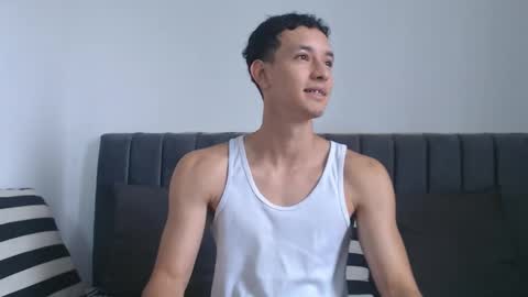 Hi guys im new 3 online show from 02-13-26, 04:14