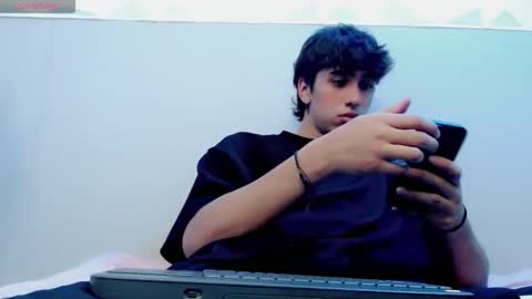 Snapshot of jake_tripp chatting on 10-28-25, 04:27 jake_tripp online show from 10-28-25, 04:27