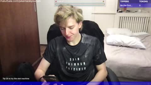 Snapshot of jakemadeyoucum chatting on 01-12-25, 01:11 Jake Wallace online show from 01-12-25, 01:11