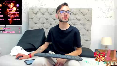 Snapshot of jakemagnus_ chatting on 12-31-24, 04:14 jakemagnus_ online show from 12-31-24, 04:14