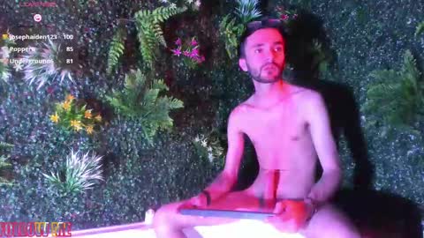 Snapshot of jakemagnus_ chatting on 01-17-25, 12:53 jakemagnus_ online show from 01-17-25, 12:53