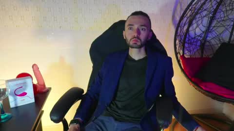 Snapshot of jakemagnus_ chatting on 02-14-25, 02:39 jakemagnus_ online show from 02-14-25, 02:39