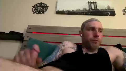 Snapshot of jakenorman083 chatting on 10-11-25, 05:17 jakenorman083 online show from 10-11-25, 05:17
