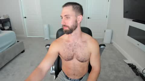 Snapshot of jakeorion chatting on 10-11-25, 05:11 Jake Orion online show from 10-11-25, 05:11