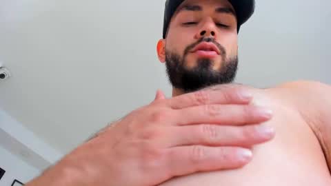 JakeSkye online show from 10-08-25, 01:42