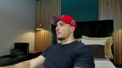 jakestone_1 online show from 12-03-25, 01:24