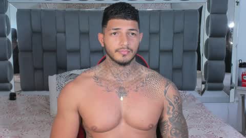 my name is sebas If you come here dont hesitate to say hello Im a guy who really likes having conversations and having hot online show from 12-18-24, 09:36