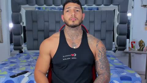 my name is sebas If you come here dont hesitate to say hello Im a guy who really likes having conversations and having hot online show from 01-21-25, 03:04