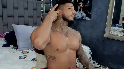 my name is sebas If you come here dont hesitate to say hello Im a guy who really likes having conversations and having hot online show from 04-29-26, 08:26