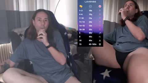 Snapshot of jalex_moony chatting on 10-05-25, 10:46 Alex online show from 10-05-25, 10:46