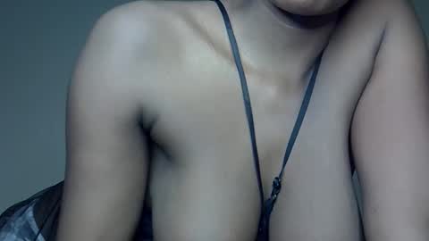 Snapshot of jalie_petite256 chatting on 10-09-25, 11:25 immy the great online show from 10-09-25, 11:25