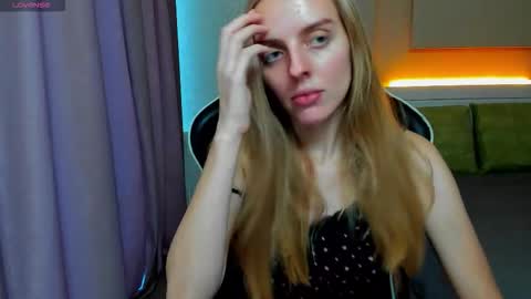 Sofia online show from 09-22-25, 02:52