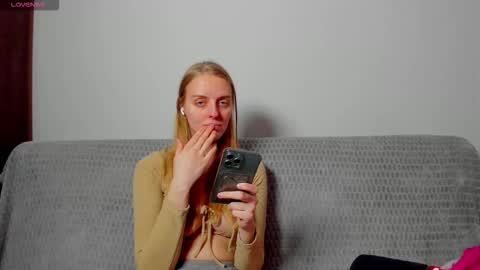 Snapshot of jam_cream chatting on 02-23-26, 10:34 Sofia online show from 02-23-26, 10:34