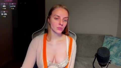 Snapshot of jam_cream chatting on 03-01-26, 07:49 Sofia online show from 03-01-26, 07:49