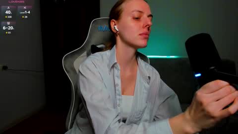 Snapshot of jam_cream chatting on 03-16-26, 04:11 Sofia online show from 03-16-26, 04:11