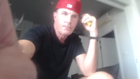 Snapshot of jam_on_it chatting on 12-28-24, 03:15 JAM online show from 12-28-24, 03:15