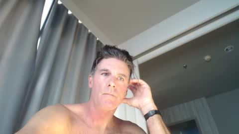 Snapshot of jam_on_it chatting on 01-15-25, 03:11 JAM online show from 01-15-25, 03:11