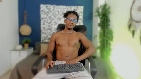   online show from 02-05-26, 04:28