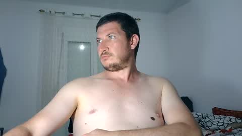 Snapshot of jamelhotsex chatting on 06-26-26, 10:03 hot man sex online show from 06-26-26, 10:03