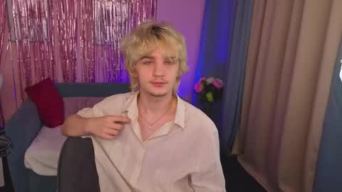 Snapshot of jamemiller chatting on 02-16-26, 07:04 JameMiller online show from 02-16-26, 07:04