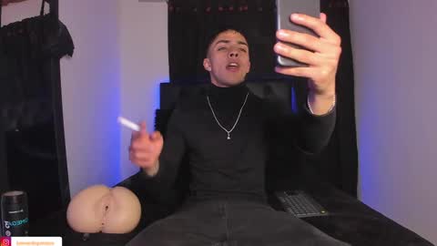 LeonardoInsta LeonardoperezcoPvt open online show from 02-27-25, 05:02