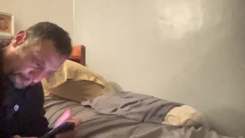 what you in too online show from 01-18-25, 05:59