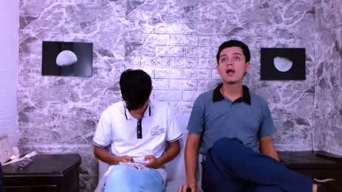 James y Kenet online show from 02-05-26, 12:04